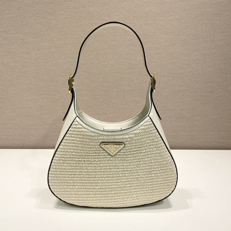 Pra*a cleo bags